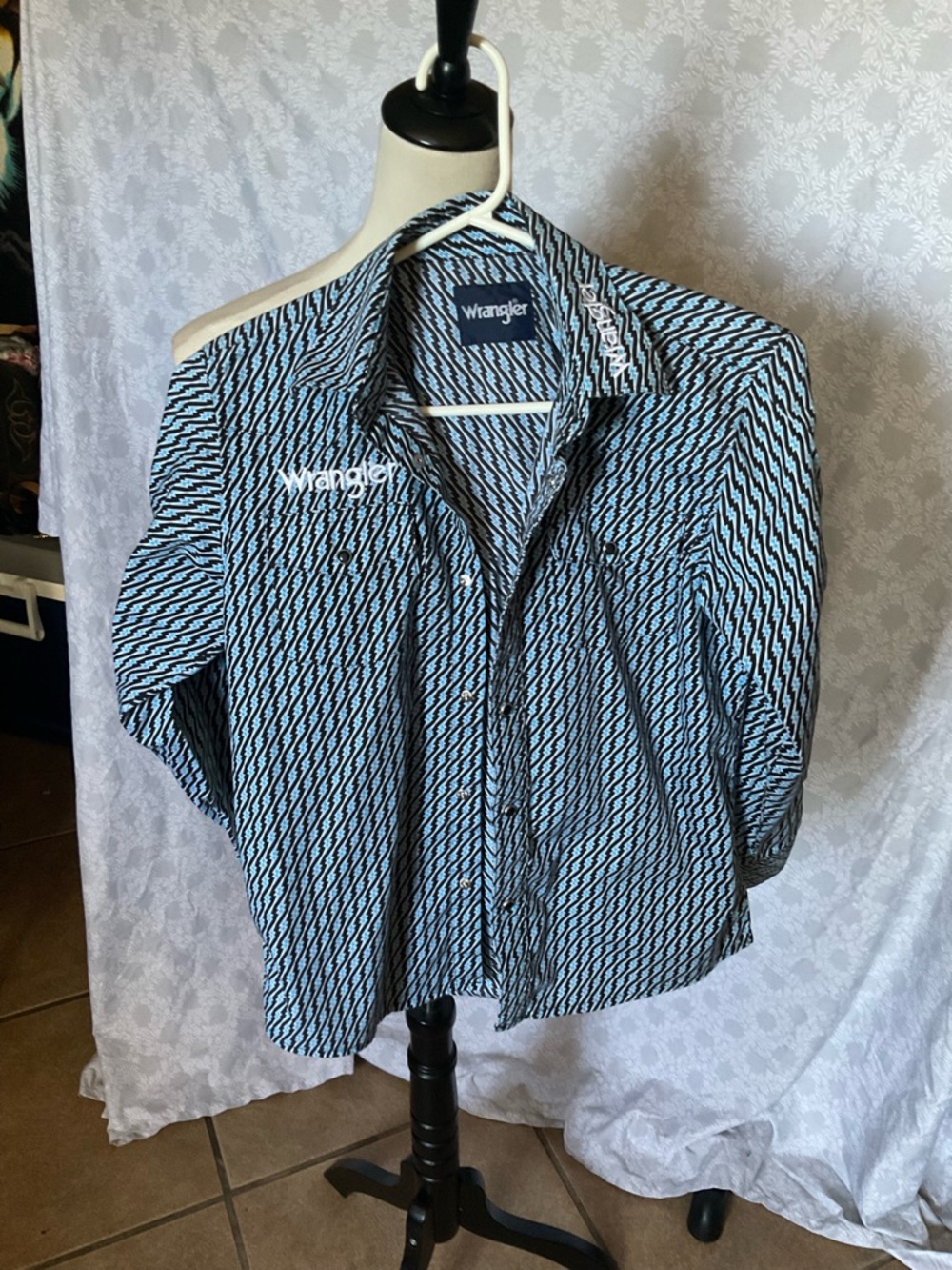 Wrangler Men's Black and Light Blue Geo-Pattern Button-Down Shirt